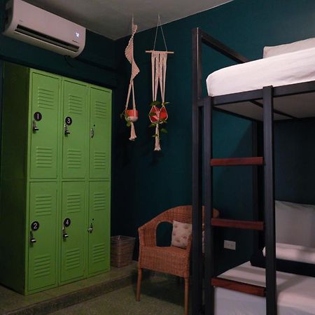 Santurcia Hostel (Adults Only) San Juan Exterior foto